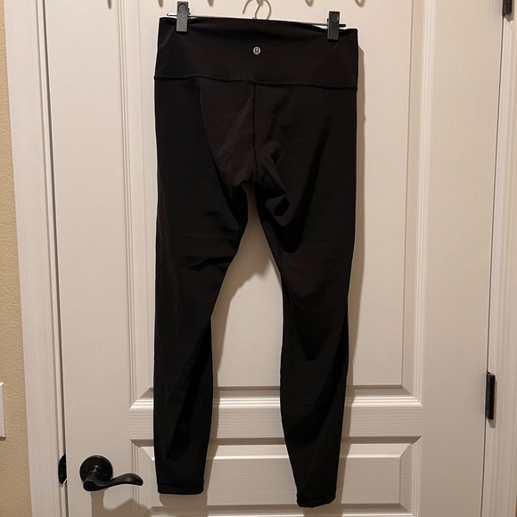 Women’s Lululemon Leggings - Picture 1 of 4